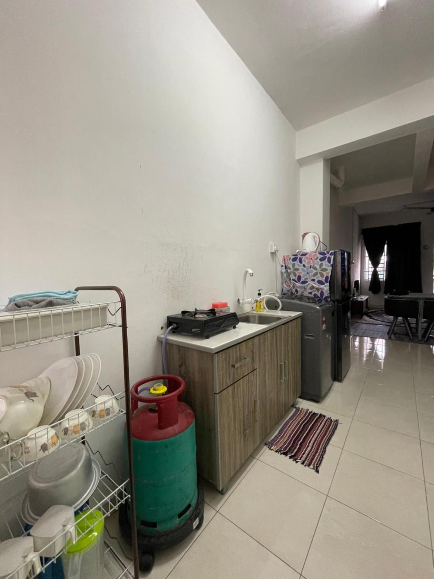 D'Cahaya Homestay Batu Pahat Εξωτερικό φωτογραφία